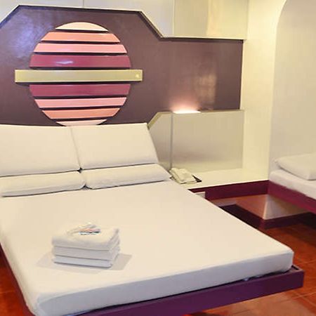 Astrotel Guadalupe Mandaluyong Εξωτερικό φωτογραφία